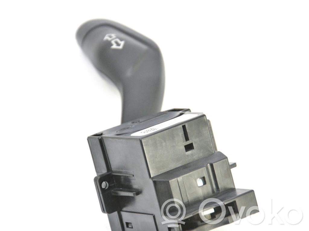 Ford Focus Interruptor/palanca de limpiador de luz de giro 