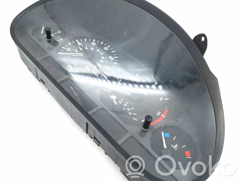 BMW 3 E46 Speedometer (instrument cluster) 