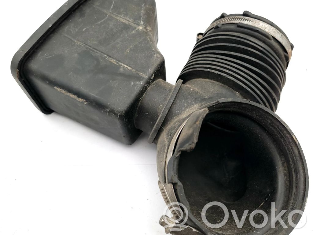 BMW 6 E63 E64 Część rury dolotu powietrza 