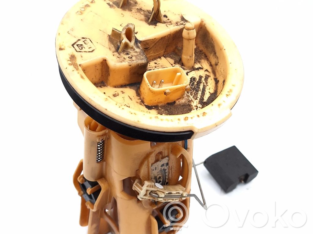 BMW 3 E46 Mechanical fuel pump 