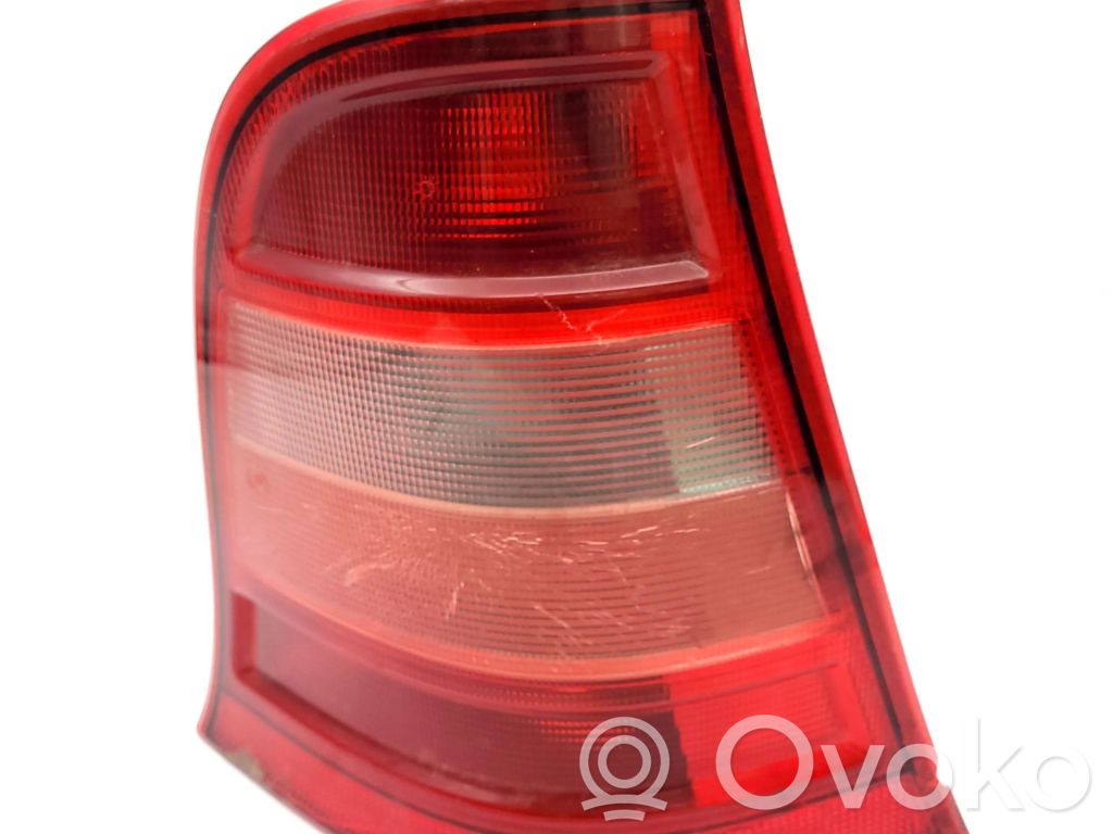 Mercedes-Benz A W168 Lampă spate în caroserie 