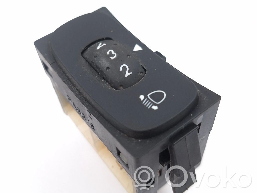 Renault Vel Satis Headlight level height control switch 