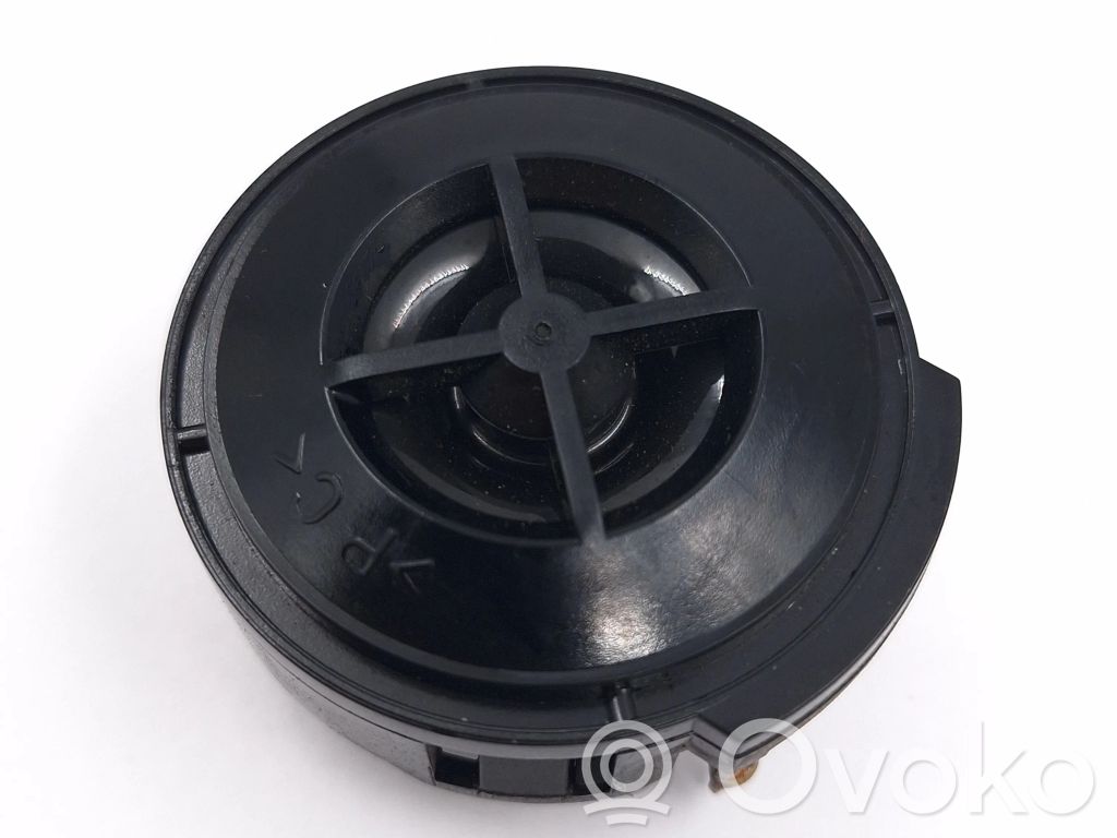 Mercedes-Benz C W203 Panel speaker 