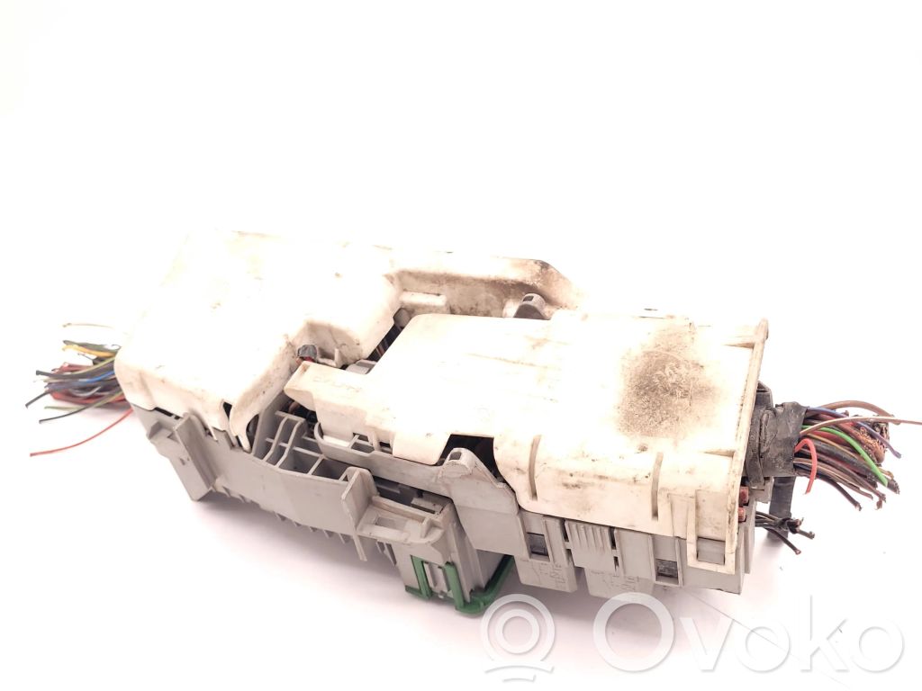 Opel Tigra A Fuse module 