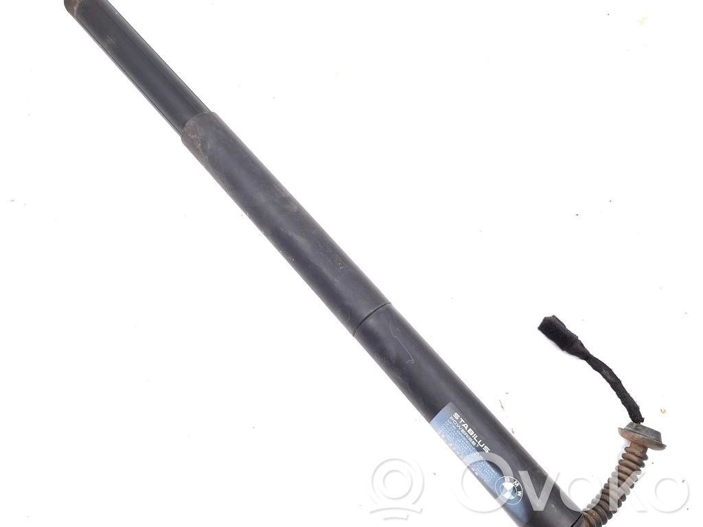 BMW 2 F46 Amortyzator / Siłownik tylnej klapy bagażnika 