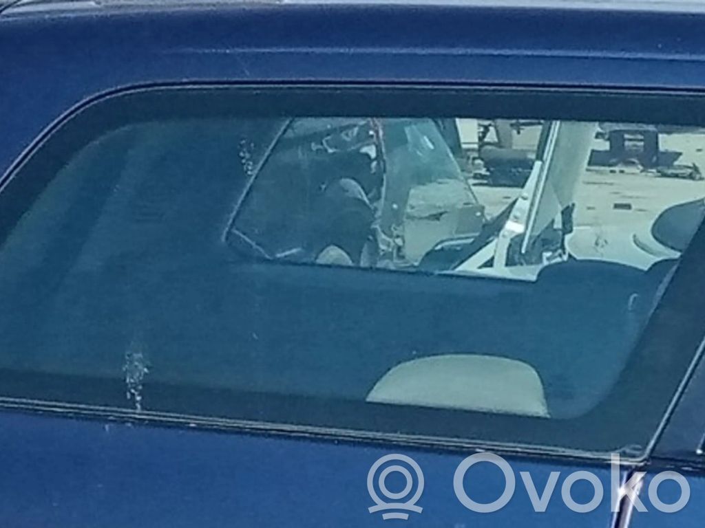 Ford Focus Loading door trunk window/glass 