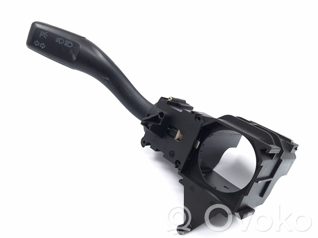 Audi A4 S4 B6 8E 8H Commodo, commande essuie-glace/phare 