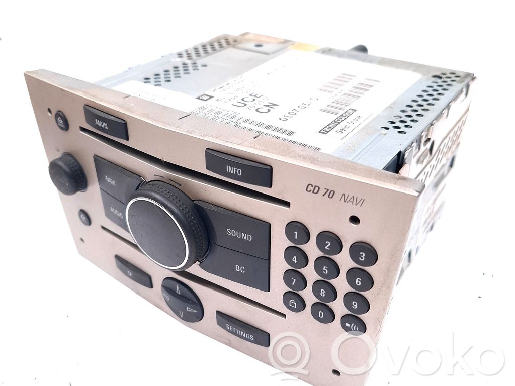 Opel Astra H Panel / Radioodtwarzacz CD/DVD/GPS 