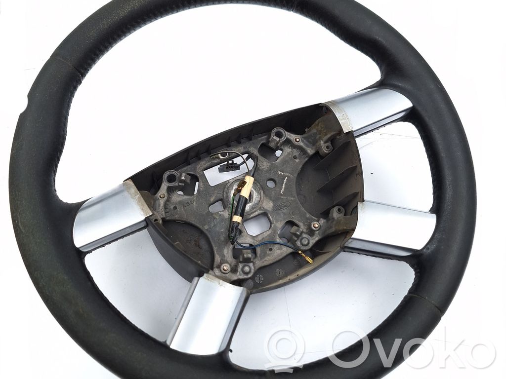 Ford C-MAX I Volante 