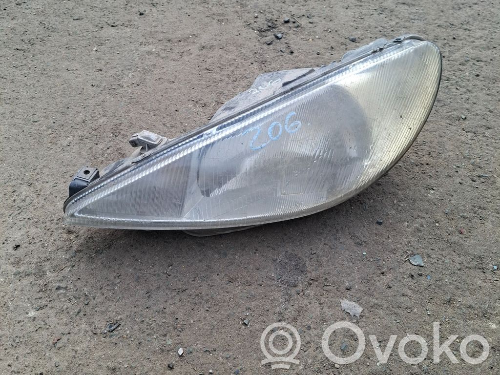 Peugeot 206 Phare frontale 