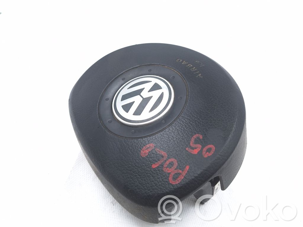 Volkswagen Polo IV 9N3 Poduszka powietrzna Airbag kierownicy 