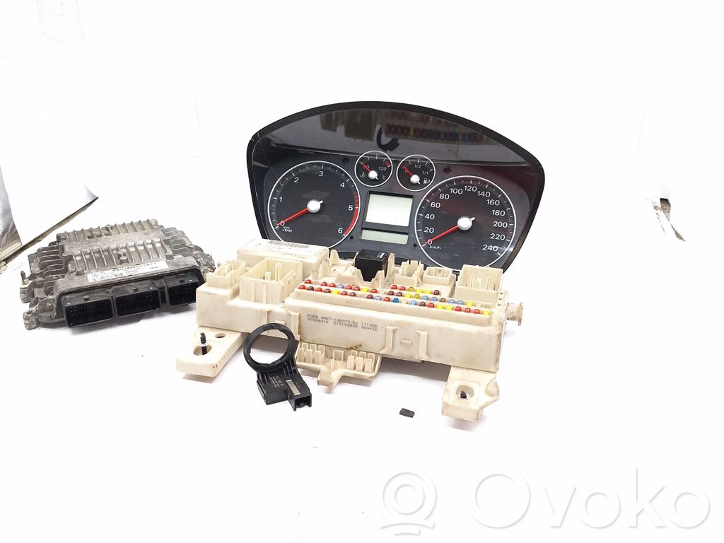 Engine ECU kit and lock set   8E0907279C,8M5112A650CC,J38AC,0281010729,038906019FD,284486443,30S5191008004,3M5F10A855A,44ZU267,5WS40334CT,7FDA,97RA000001,97RA012018,A000280,AU6620A,E11A000280,E11R7A012018