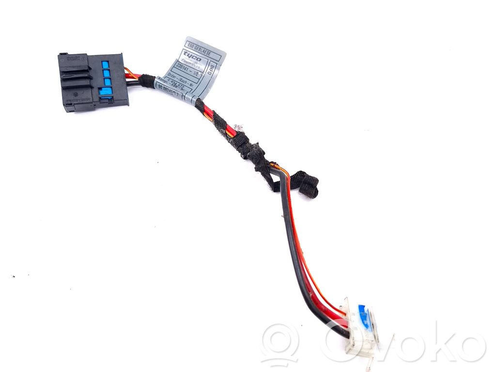BMW 5 E60 E61 Sveces (-ču) vads (-i) 