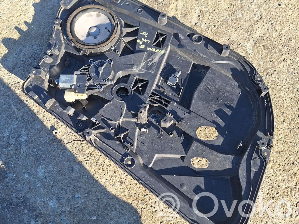 Ford Fiesta Podnośnik szyby drzwi z silniczkiem 