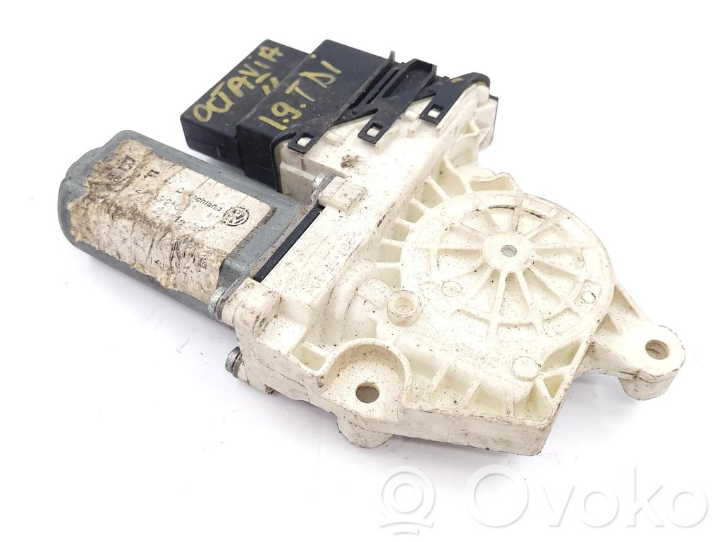 Skoda Octavia Mk2 (1Z) Motor macara geam ușă față 