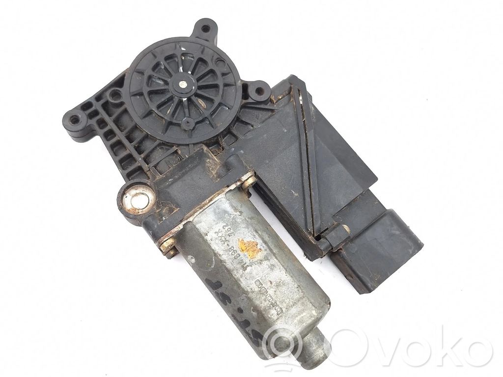 Mercedes-Benz E W210 Front door window regulator motor 