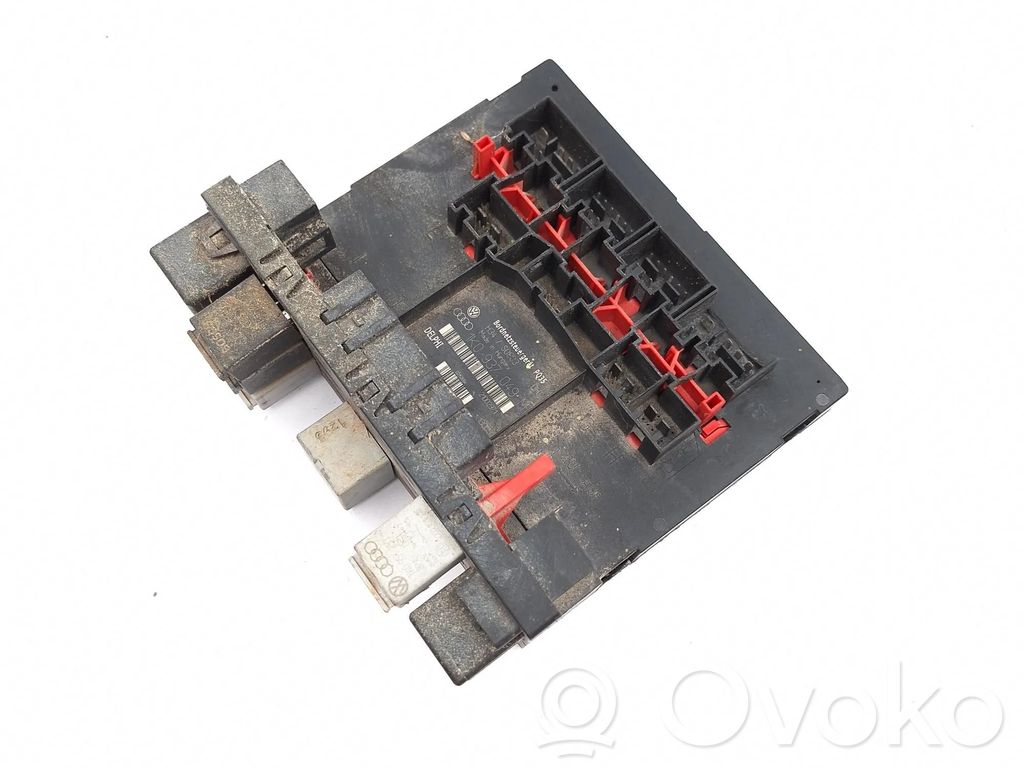 Skoda Octavia Mk2 (1Z) Airbag control unit/module 
