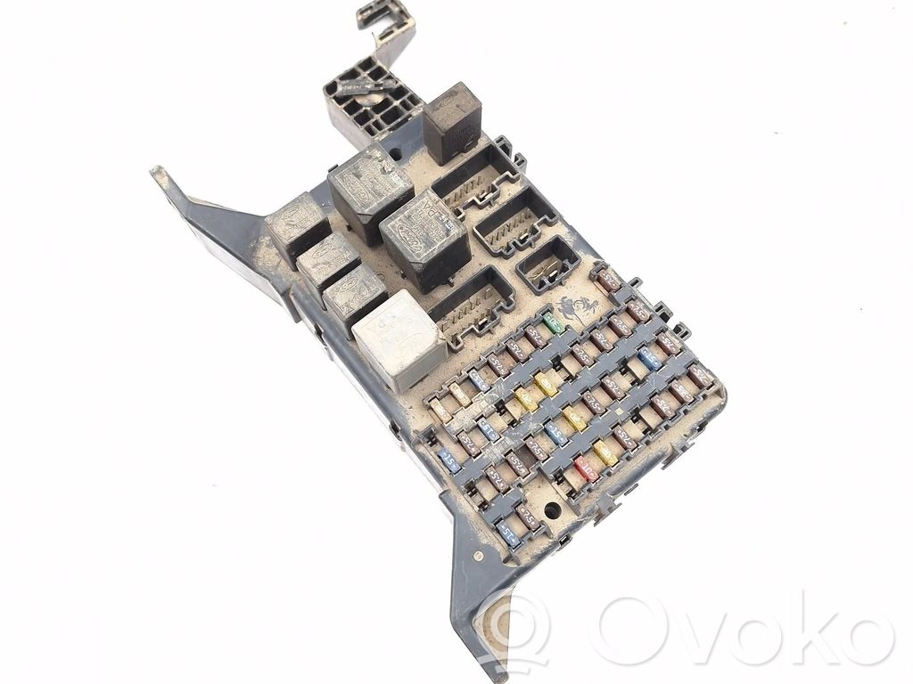 Ford Mondeo Mk III Modul siguranțe 