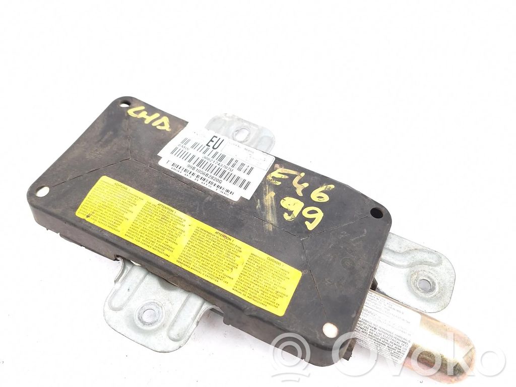 Airbag lateral   30821743707U,513285390077,00062617F,00062617F,00062619E,06U03M0181308,99B1056B2820G,DN12554