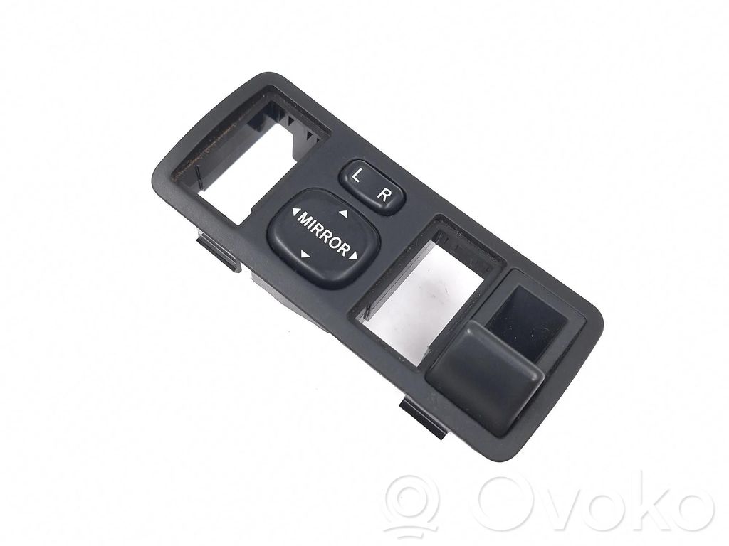 Wing mirror switch   183574