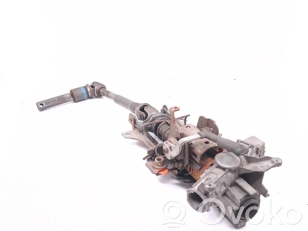 Ford Focus Steering wheel axle 