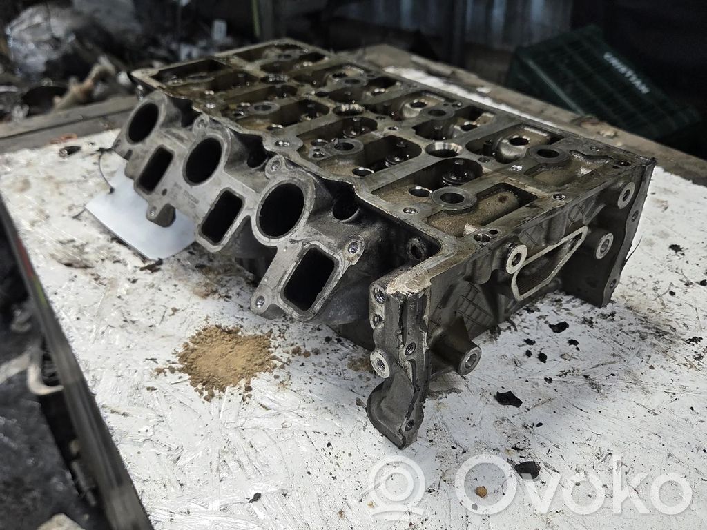 Audi A6 S6 C6 4F Cita cilindra galvas daļa 