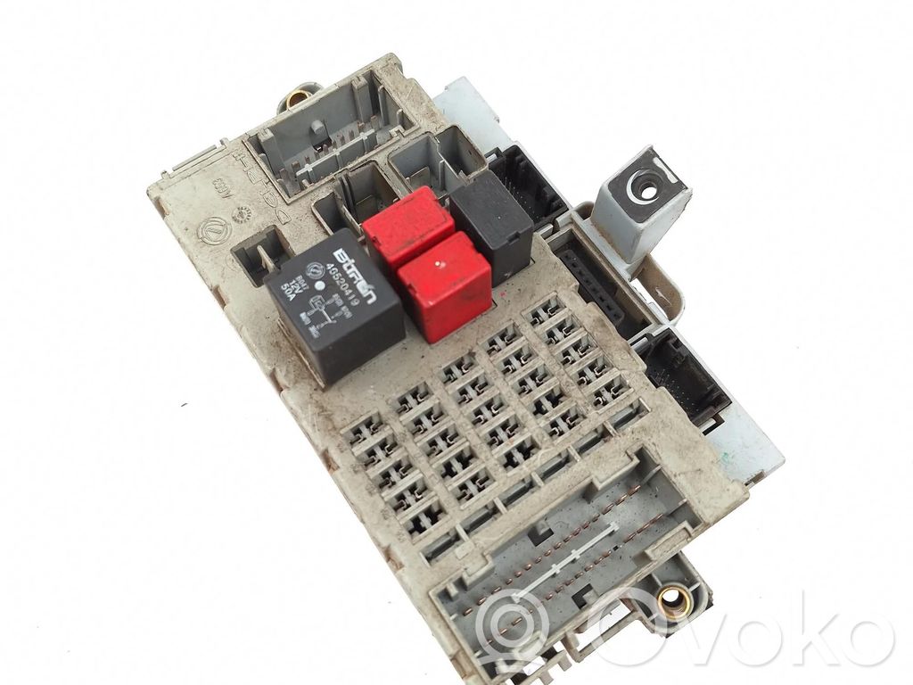 Fiat Punto (188) Fuse module 