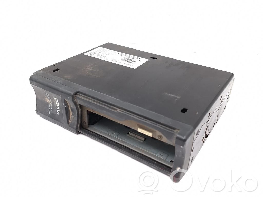 Peugeot 607 CD/DVD changer 