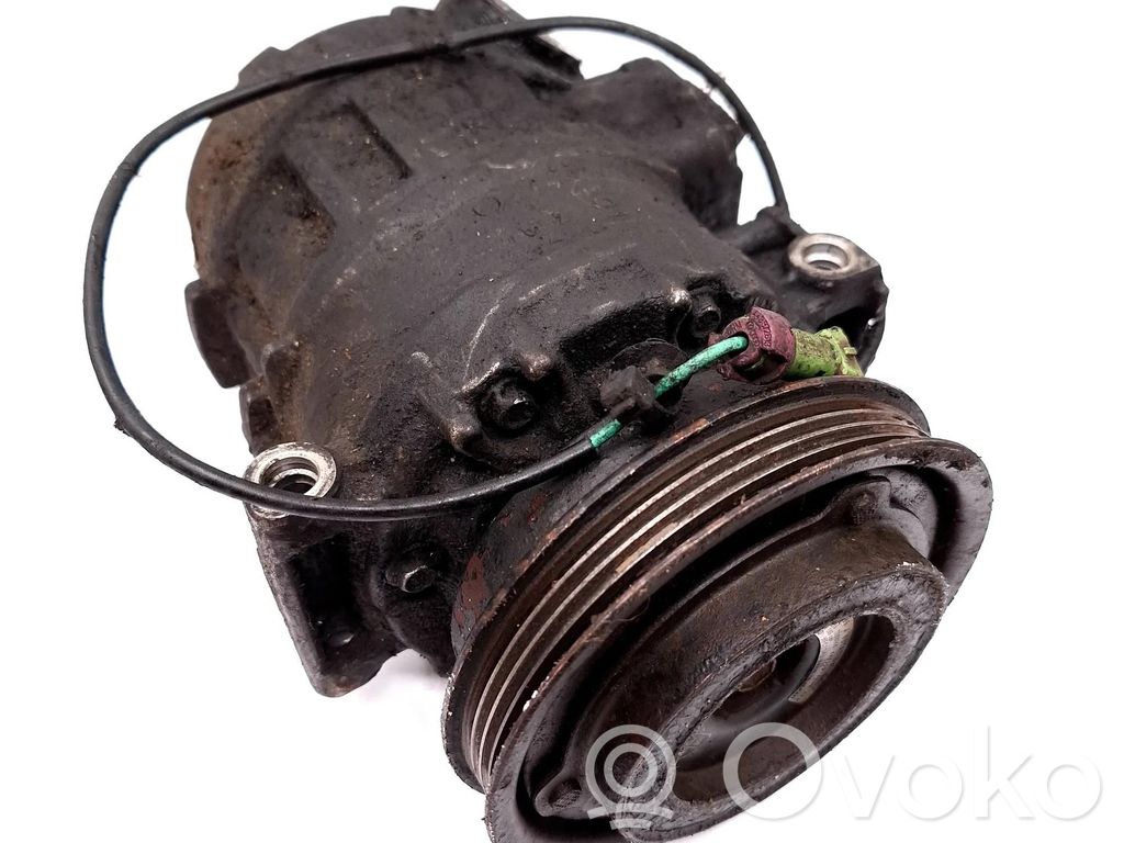 Audi A4 S4 B5 8D Kompresor / Sprężarka klimatyzacji A/C 