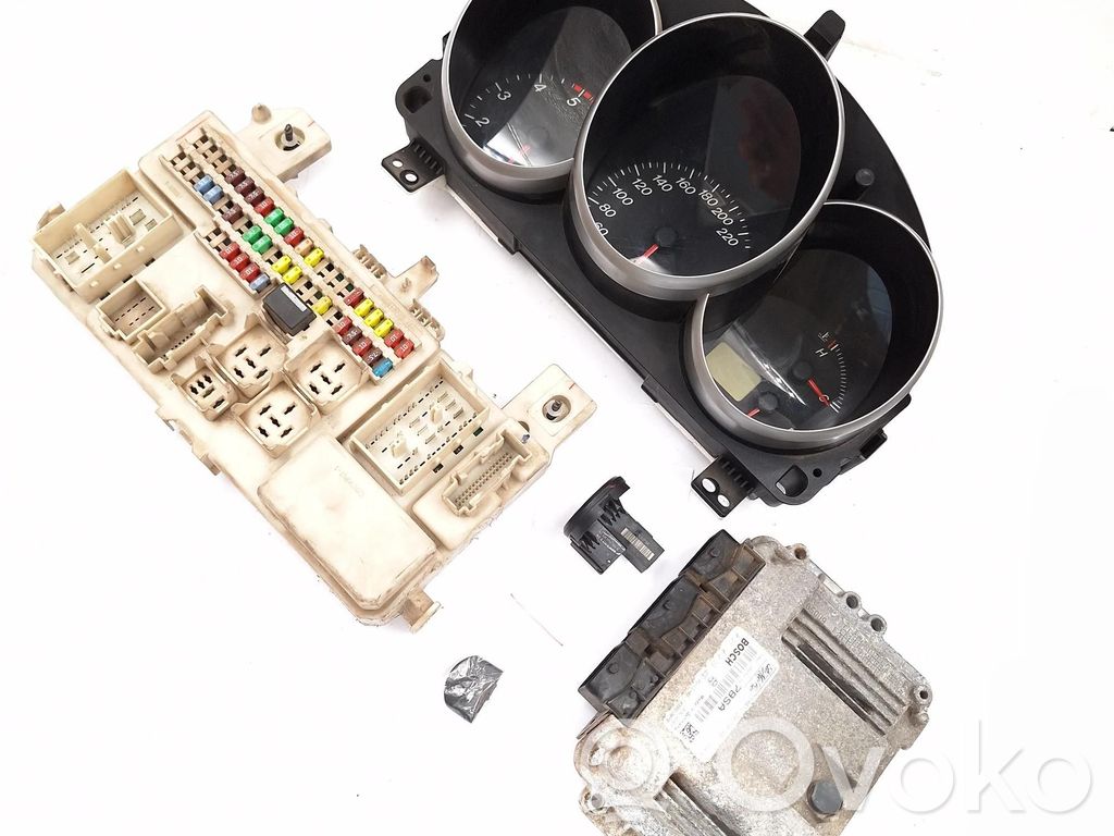 Mazda 3 I Engine ECU kit and lock set 