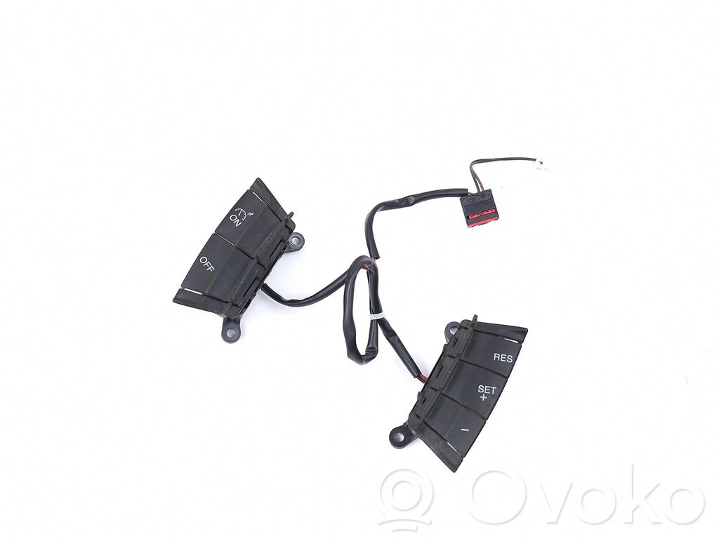 Ford Focus Boutons / interrupteurs volant 