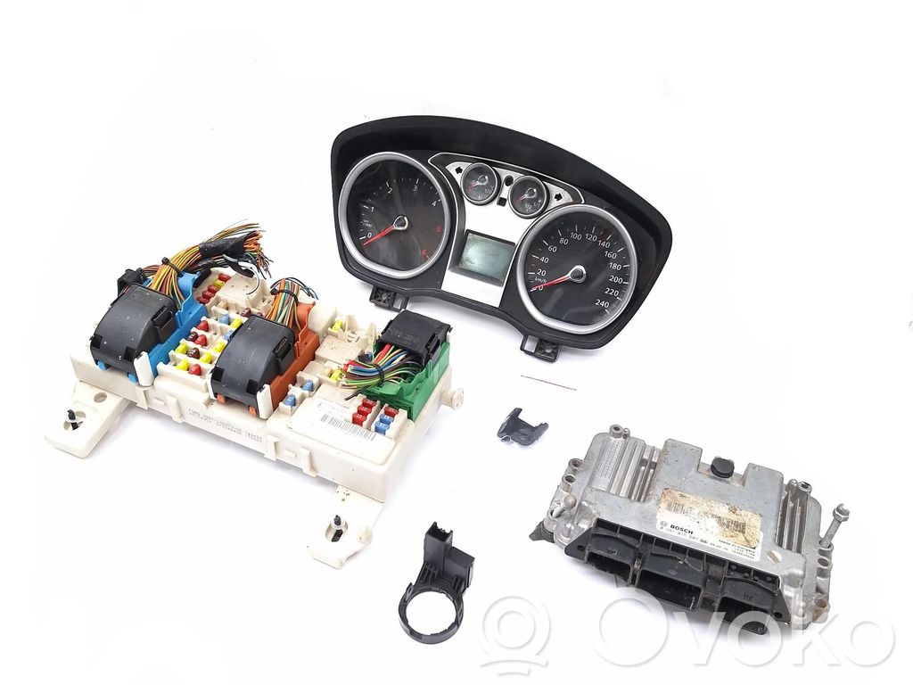 Ford Focus Komputer / Sterownik ECU i komplet kluczy 