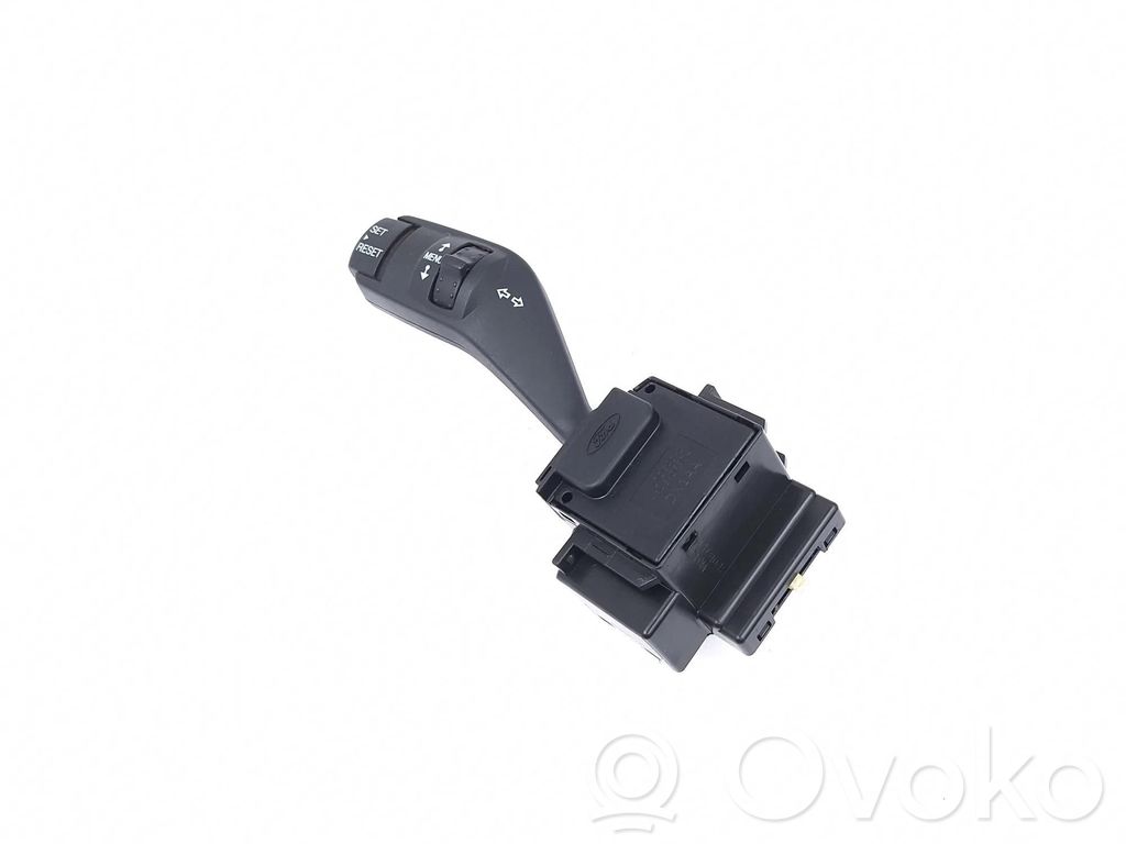 Commodo de clignotant   4M5T13335BD,17D9401,NONE