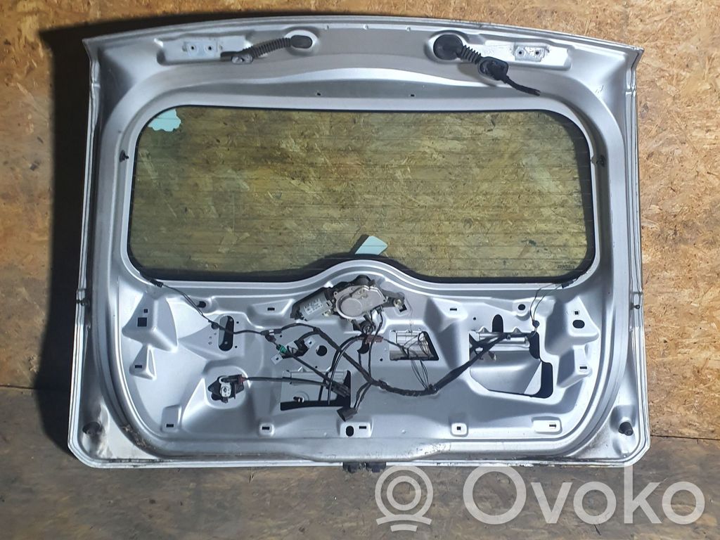 Ford Fiesta Tailgate/trunk/boot lid 
