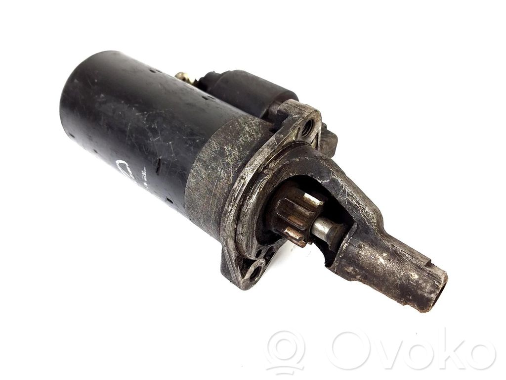 Audi A4 S4 B5 8D Starteris 