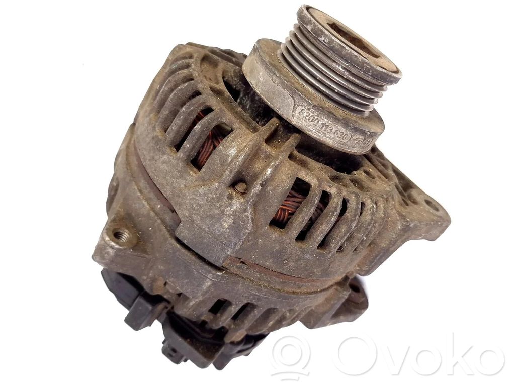 Renault Clio III Generator/alternator 