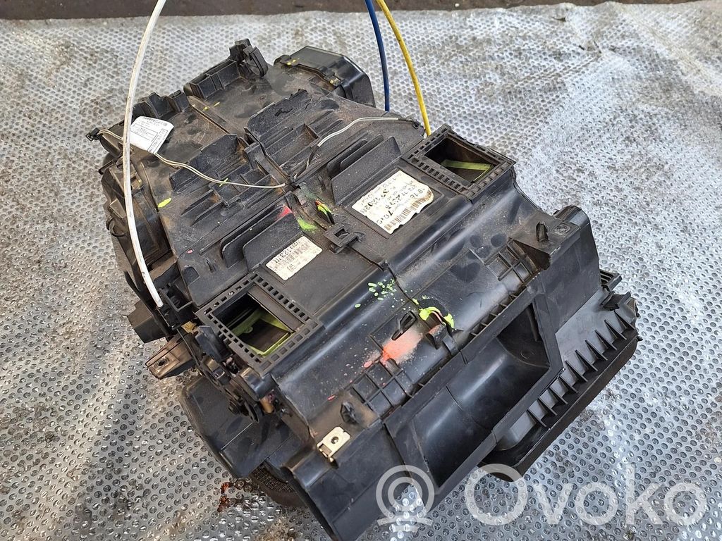 Dacia Logan II Obudowa nagrzewnicy 