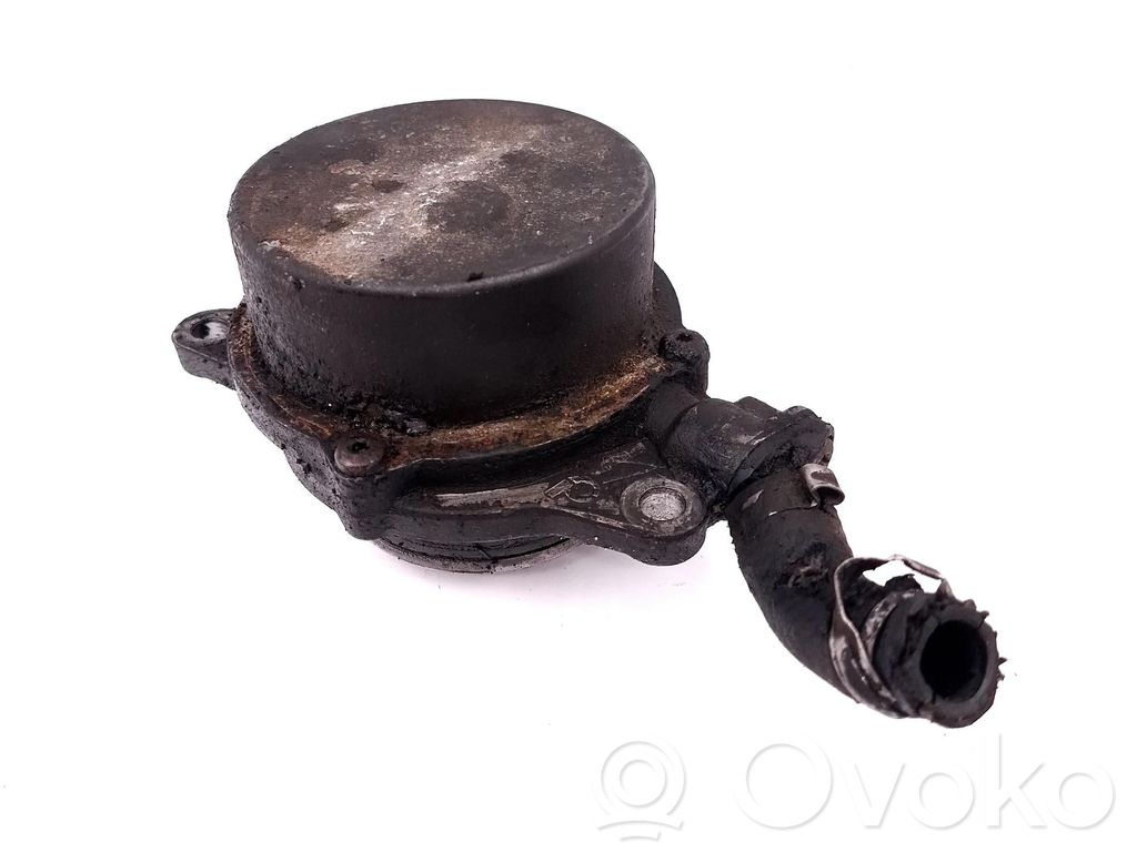 Vacuum pump   2249939
