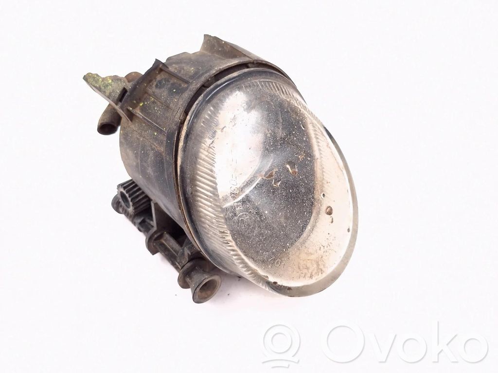 Audi A4 S4 B7 8E 8H Światło przeciwmgłowe przednie 