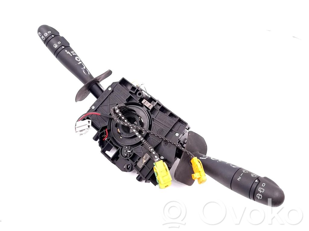 Renault Clio II Wiper turn signal indicator stalk/switch 