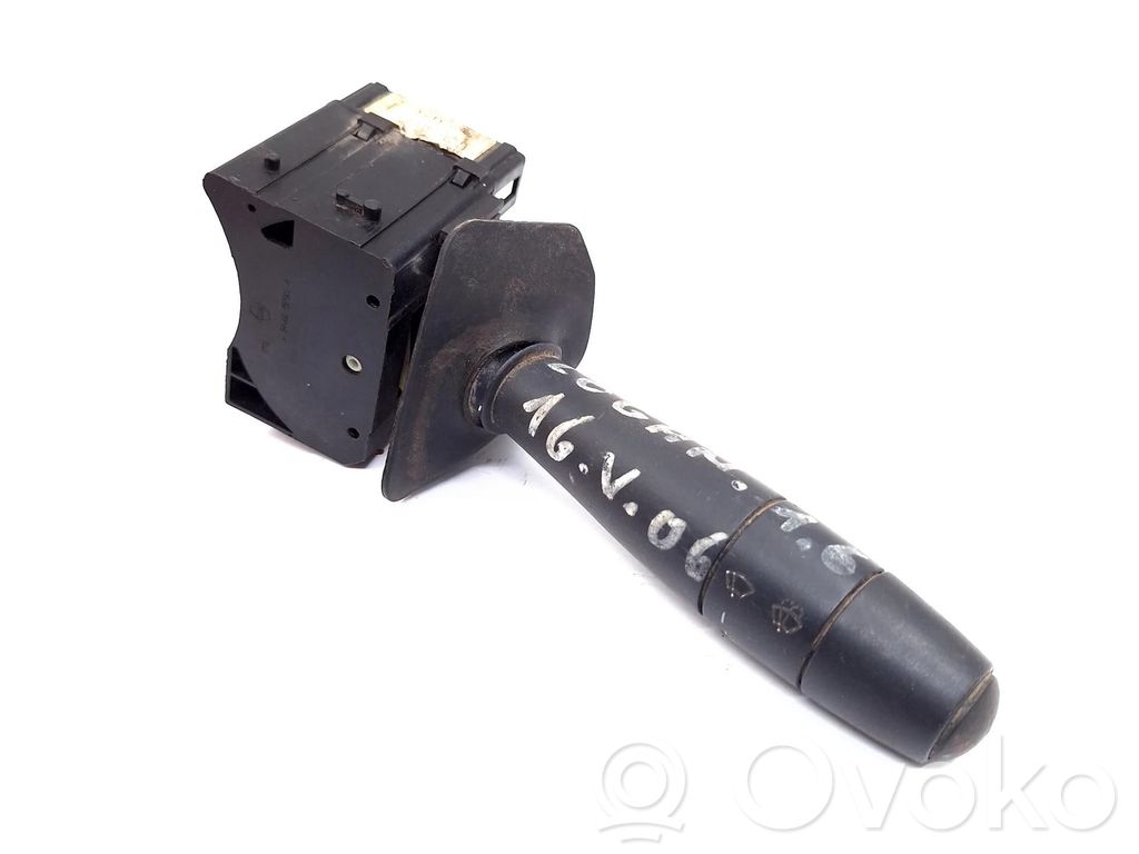 Dacia Logan I Wiper control stalk 