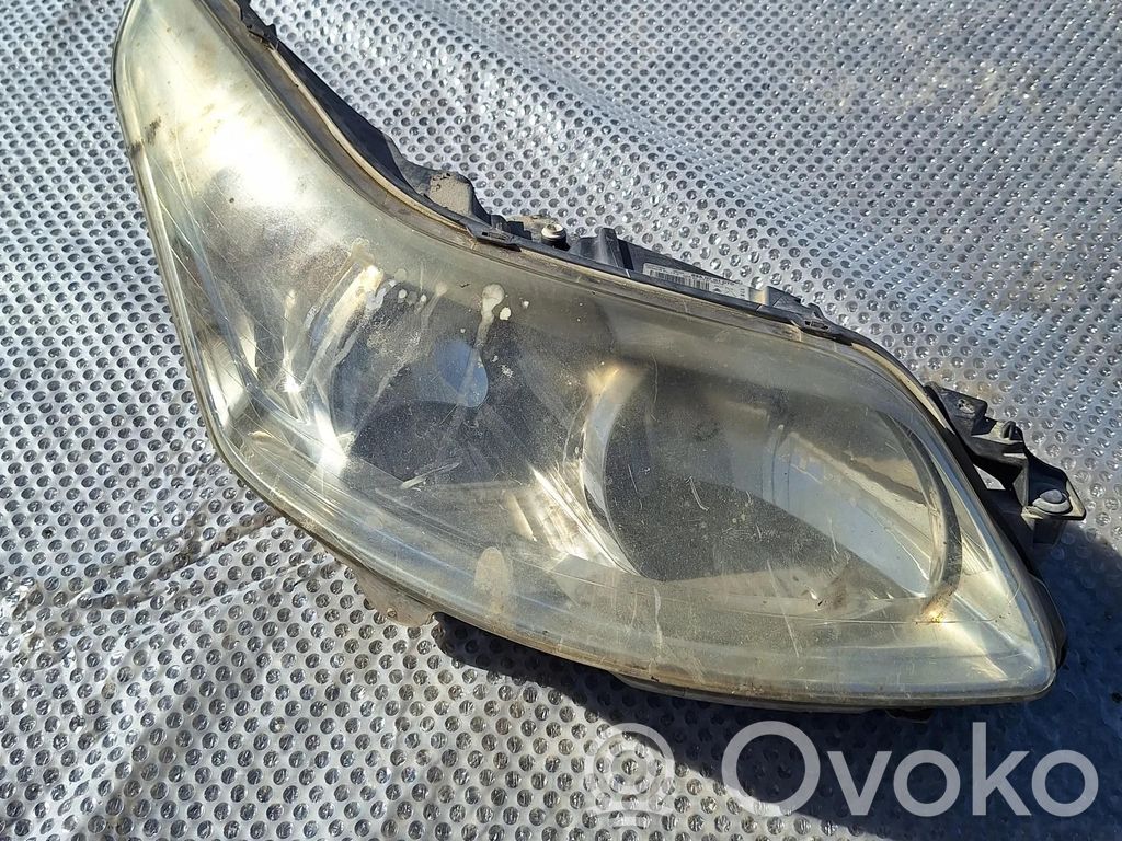 Citroen C4 I Phare frontale 