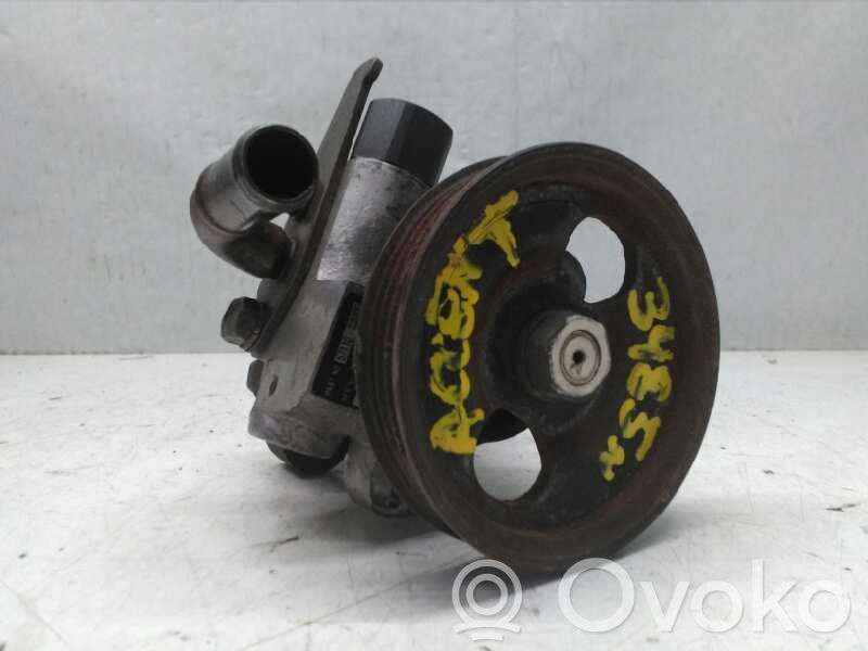 Hyundai Accent Power steering pump 