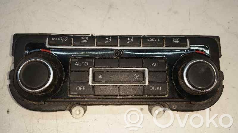 Volkswagen Touran I Climate control unit 
