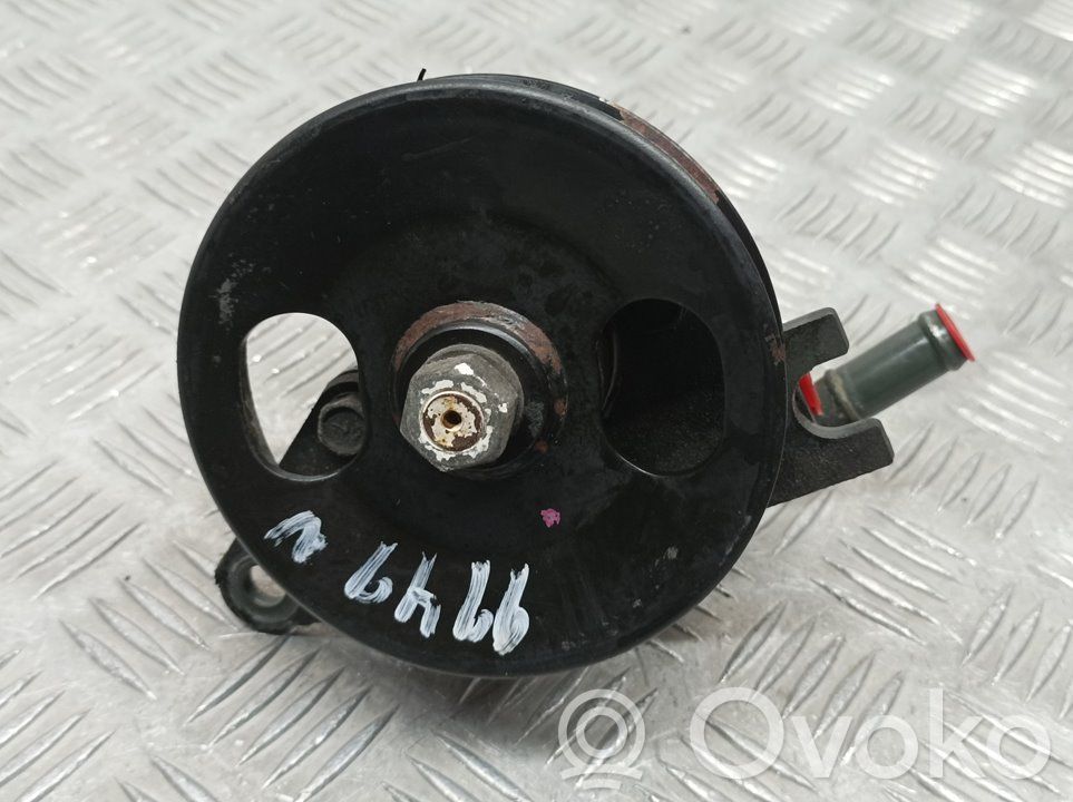KIA Shuma Ohjaustehostimen pumppu 