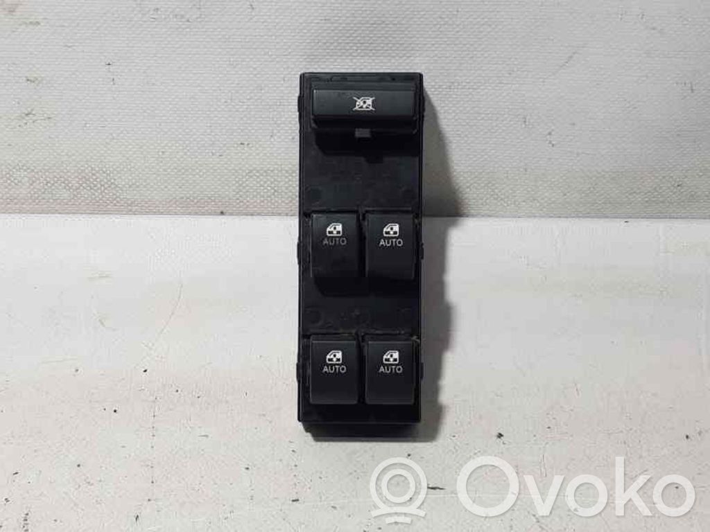 Interruptor del elevalunas eléctrico   802B03500511