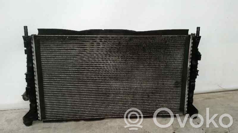 Coolant radiator