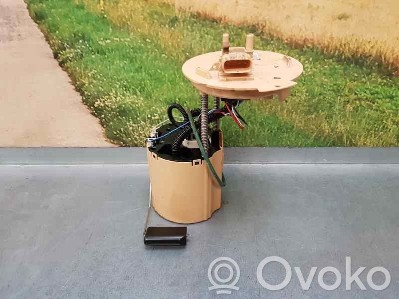 Opel Astra J Bomba interna de combustible 