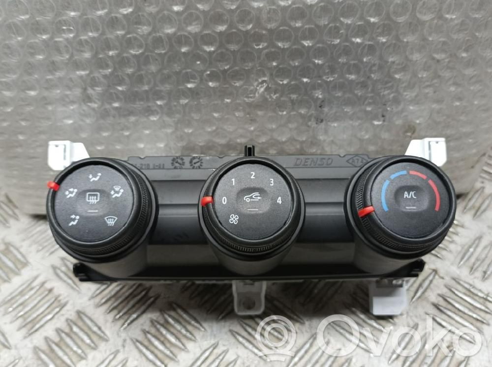 Renault Clio V Climate control unit 