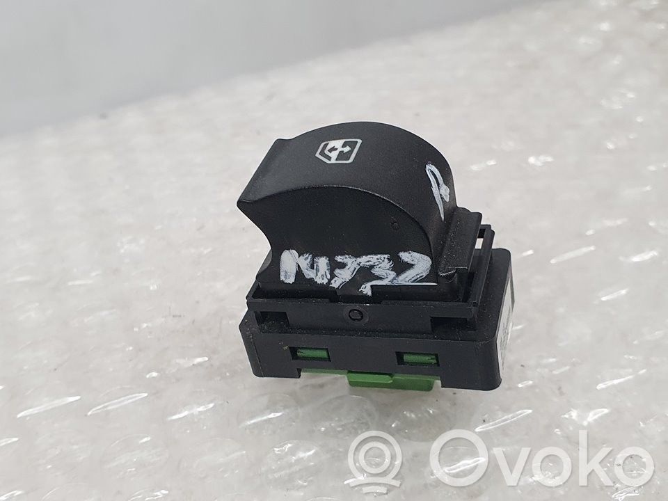 Fiat Tipo Electric window control switch 
